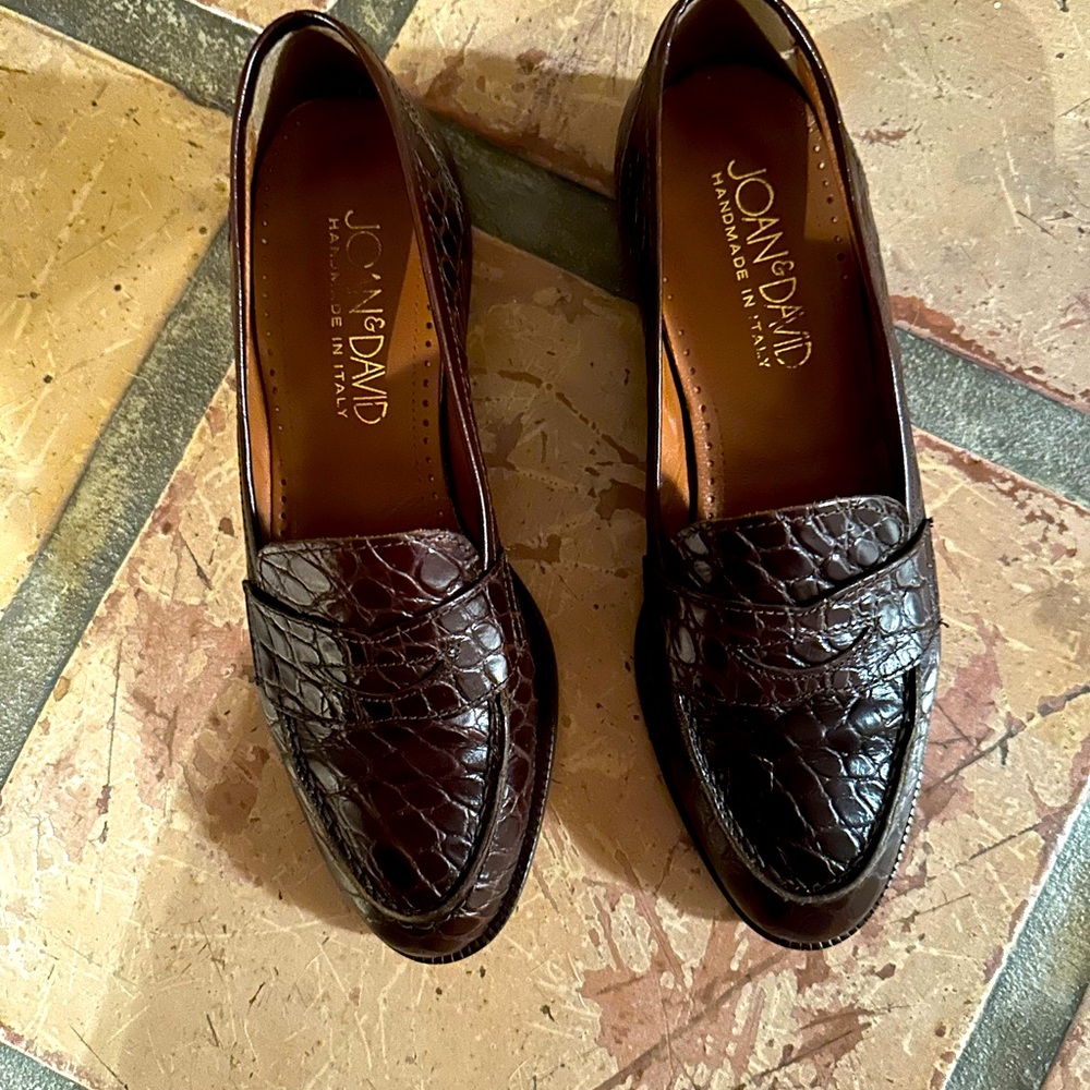 JOAN & DAVID Croc Leather 🌹